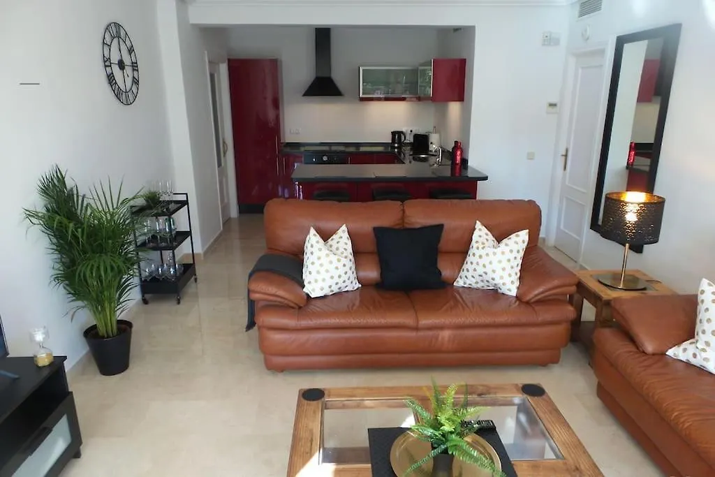 Beautiful Flat With Views In Las Acacias Benalmadena Holiday home